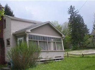 8044 French St, Garrettsville, OH