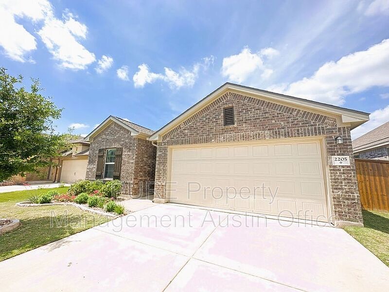 1st image of 2205 Bonavista Way