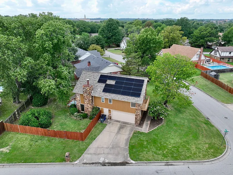 6618 S 112th East Ave — Photo 37