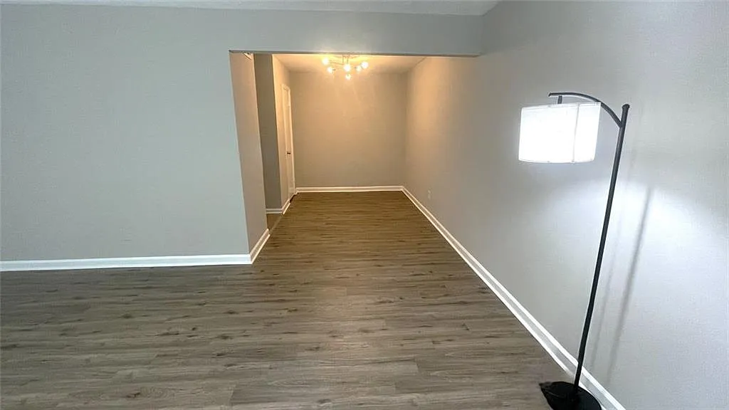 2 bed, 1.5 bath, $1,700 — Photo 4