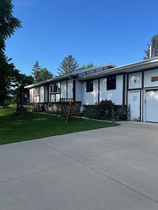 670 23rd Ave NE, Sauk Rapids, MN 56379