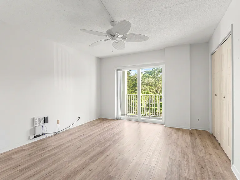 950 Ponce De Leon Rd #3120 — Photo 21