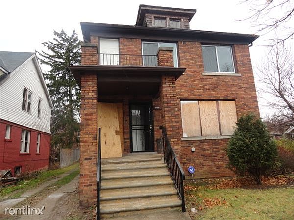 1st image of 5263 Lakewood St