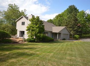 4843 Hampshire Dr, Williamsburg, MI 49690
