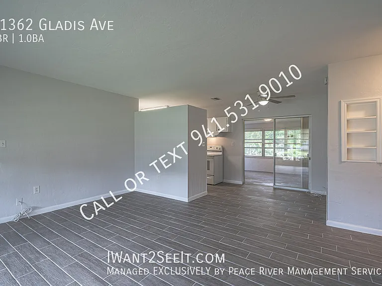 21362 Gladis Ave — Photo 4