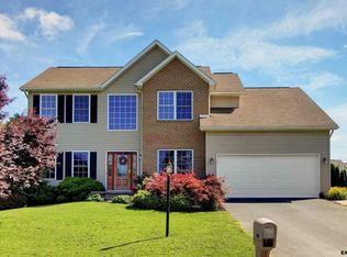 2166 Lucy Ln, York, PA 17404