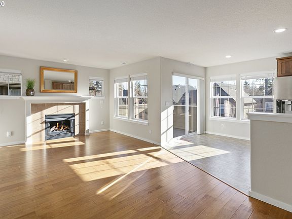 4th image of 7134 NE Cherry Dr