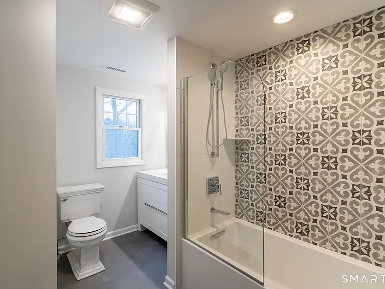 1005 Smith Ridge Rd — Photo 12