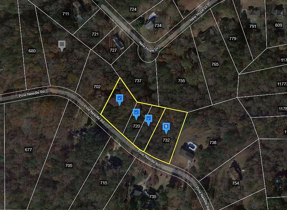 2nd image of 732 Pine Needle Rd