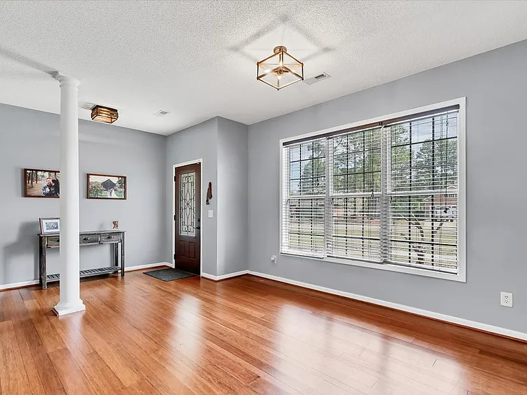 329 Green Links Dr — Photo 15