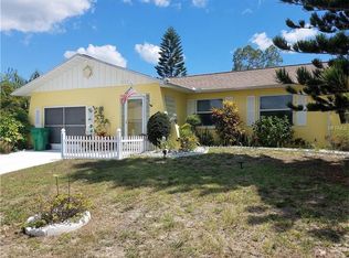 933 E 2nd St, Englewood, FL 34223
