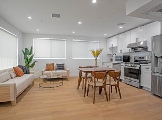 1600 West 35th Street, Los Angeles, CA 90018