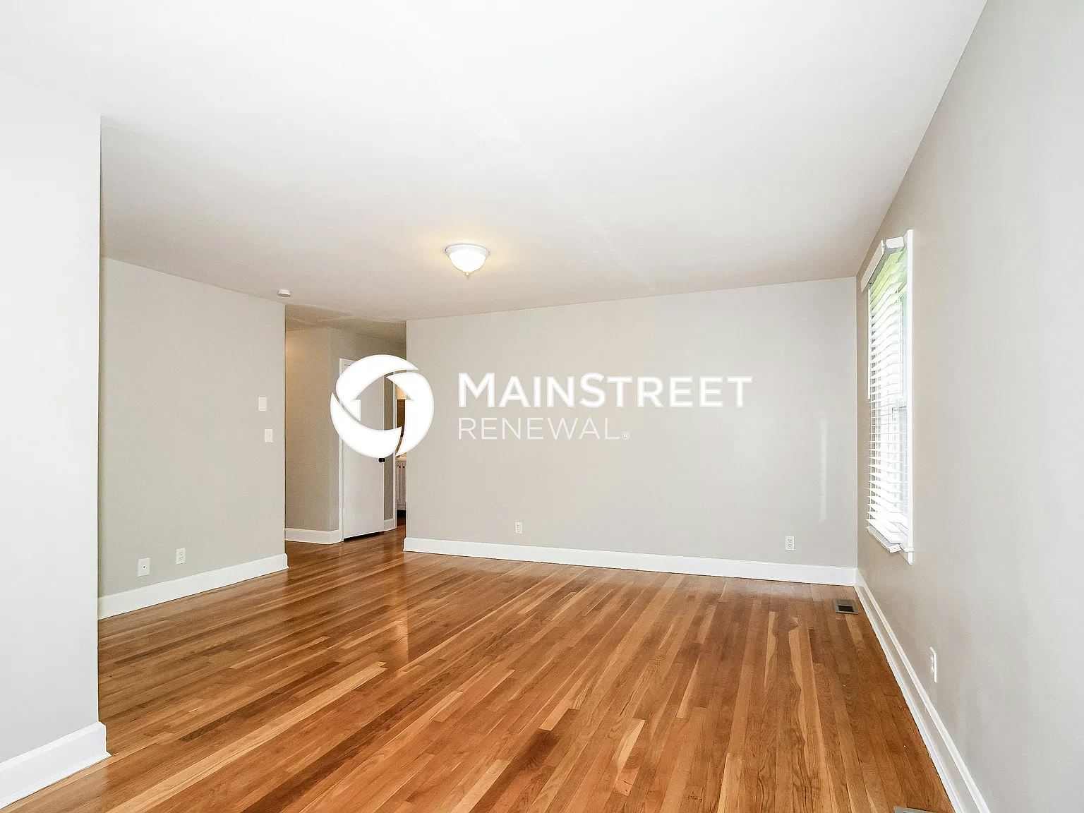 2114 Haymount St — Photo 2