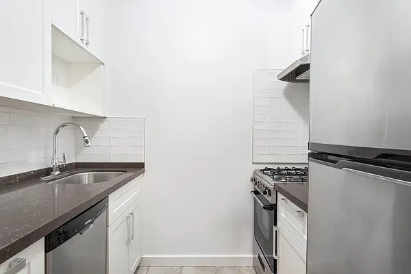 Rented by Kole Group | media 17