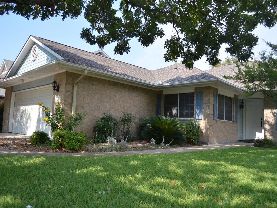 1st image of 11004 Claywood Dr