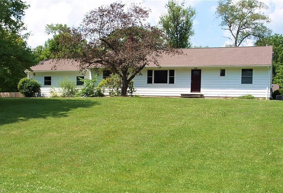 1st image of 11749 Hilldale Dr