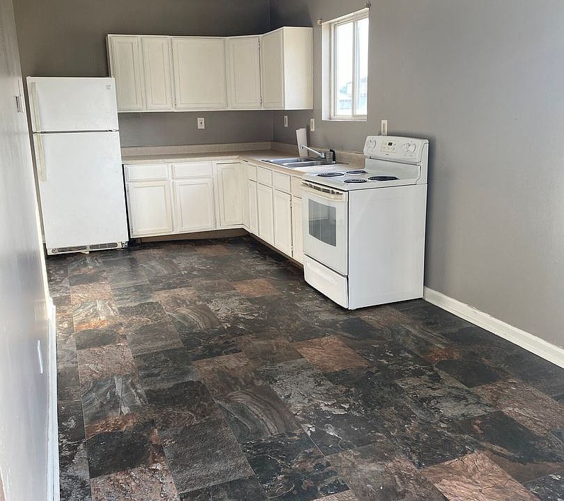 1st image of 300 W Market St #A