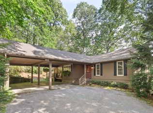 69 Homer Potts Road, Highlands, NC 28741