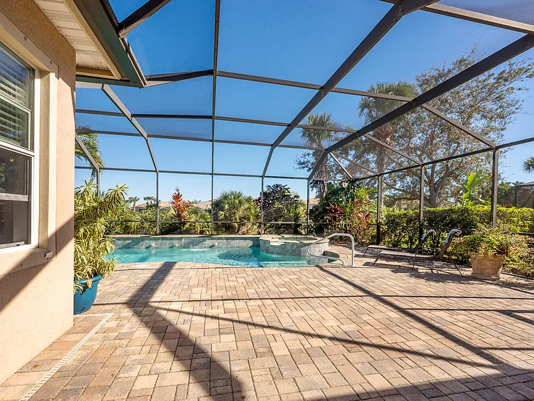 8237 Valiant Dr — Photo 5