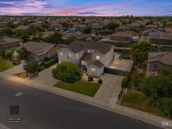 15939 La Strada Ct, Bakersfield, CA 93314