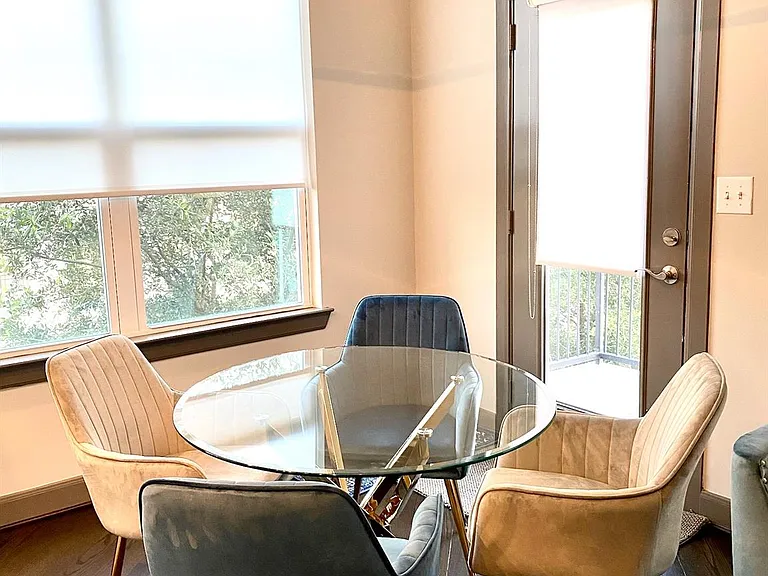 1010 Rosine St #20 — Photo 4