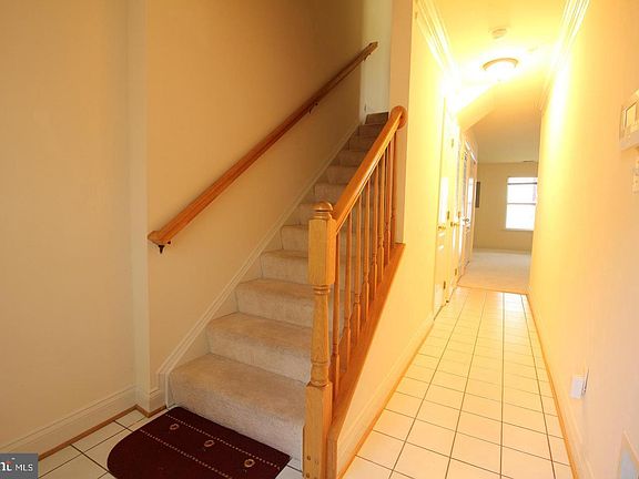 2nd image of 2166 Capstone Cir