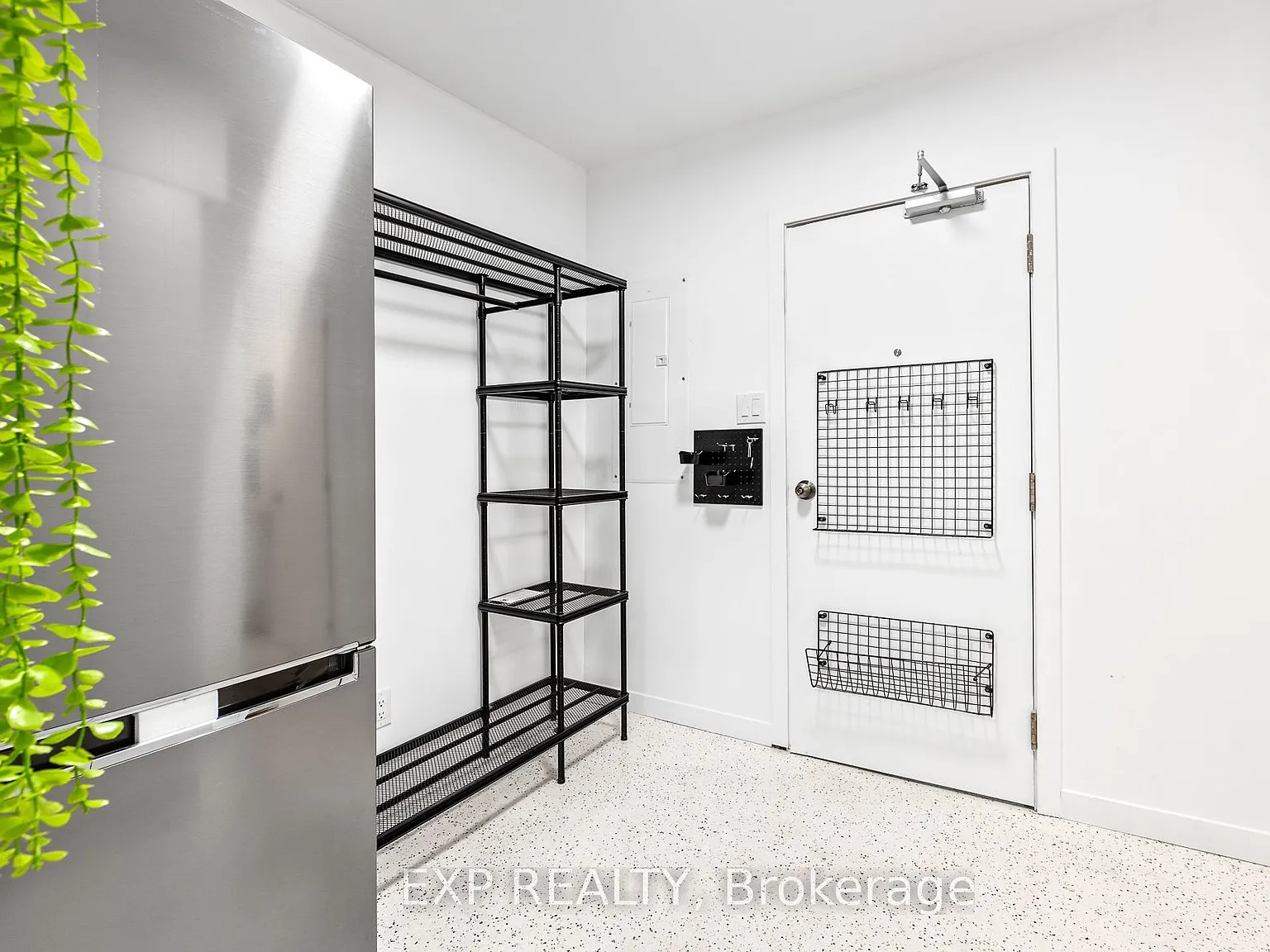Studio, $1,699 — Photo 2