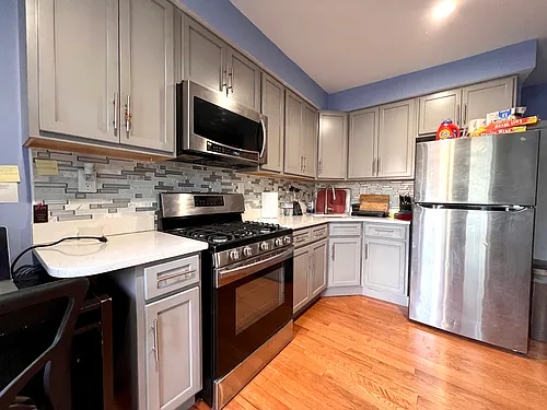 73 Wallington Ave #1 Photo 1