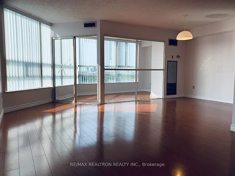 7805 Bayview Ave #714 — Photo 6