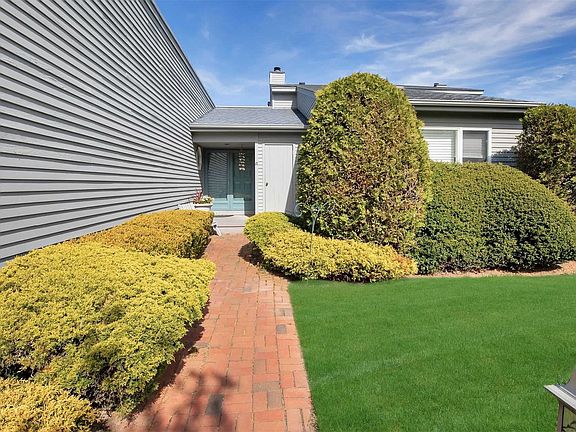 2nd image of 13 Harbour Dr