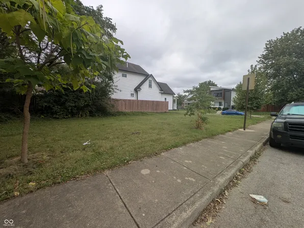 555 N Temple Ave, Indianapolis, IN 46201
