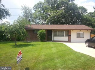 4526 Apple Tree Dr, Alexandria, VA 22310