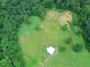 Ridge Rd, Zanesville, OH 43701