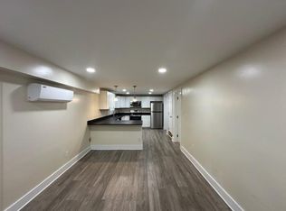 1021 Cottonwood Rd #B, Charlottesville, VA 22901