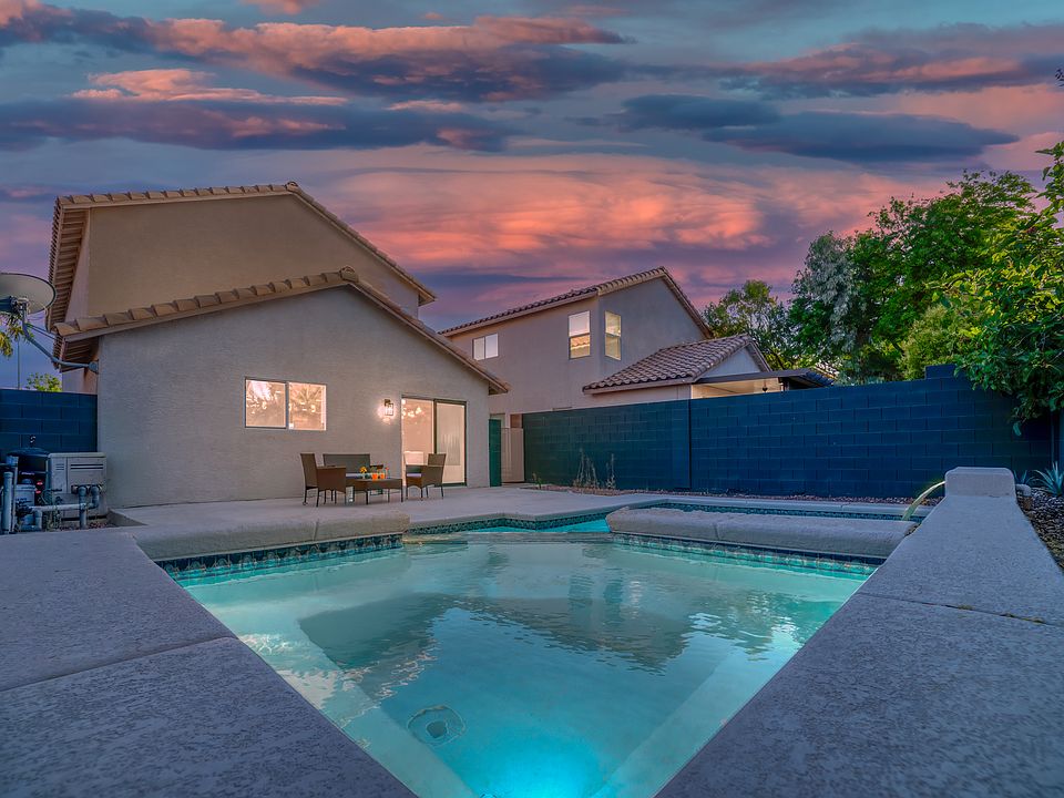 Heated Pool & Spa