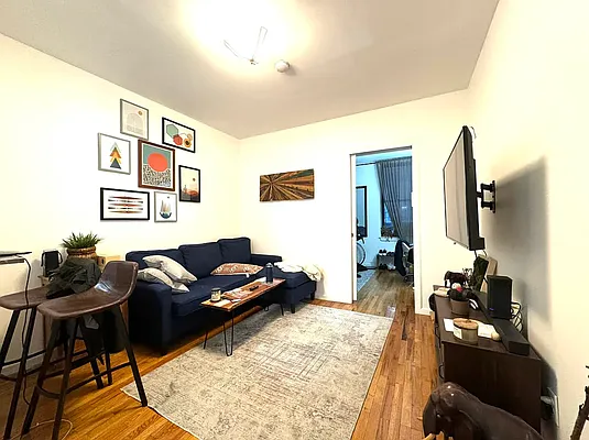 114 Suffolk Street #5A