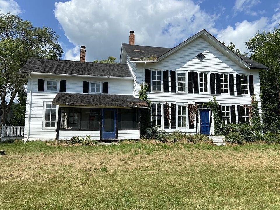 1st image of 580 Eagle Lake AVENUE