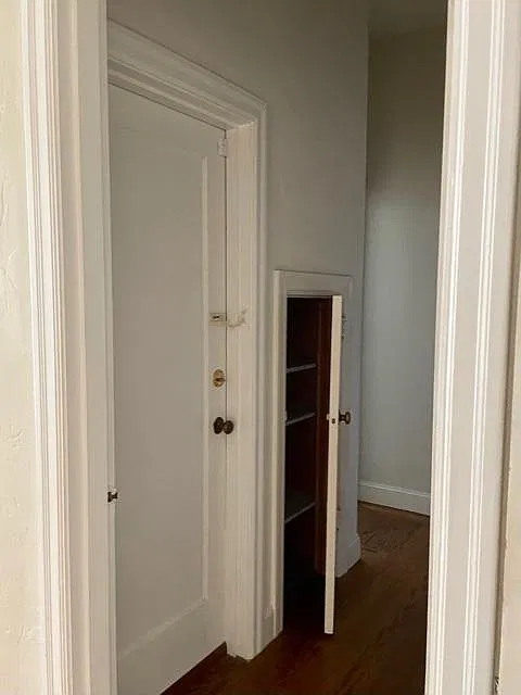 Studio, 1000 sqft, $2,600 — Photo 3