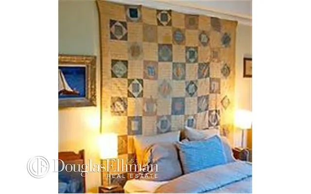 Rented by Douglas Elliman | media 32