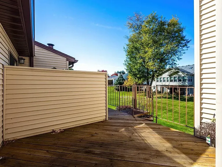 3948 Partridge Cir #U — Photo 16