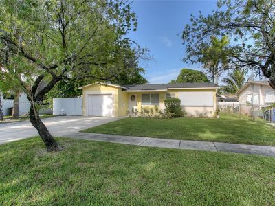 701 SW 6th Ter, Hallandale Beach, FL, 33009
