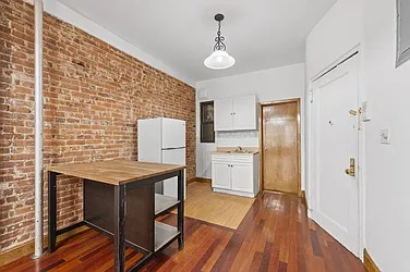 Rented by LG Fairmont Group