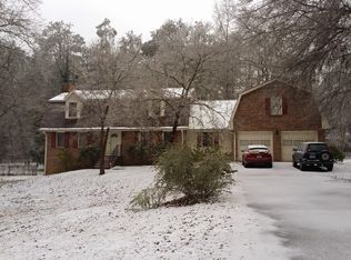145 Little Creek Dr, Fayetteville, GA 30214