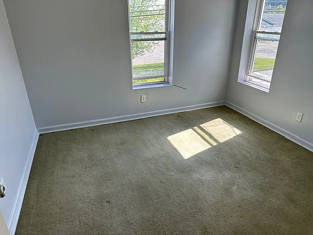 248 Pillow St — Photo 4
