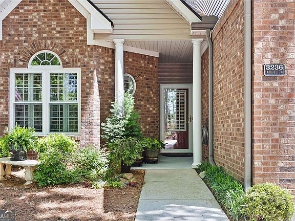 2nd image of 3236 Abbott Dr #8
