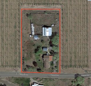 1241 Pleasant Ave, Grandview, WA, 98930