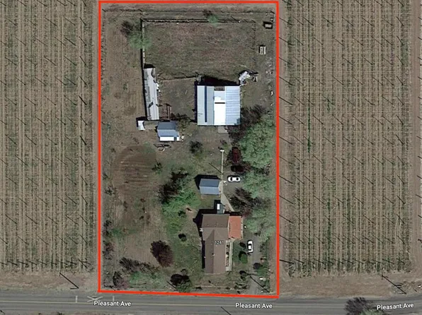 1241 Pleasant Ave, Grandview, WA 98930