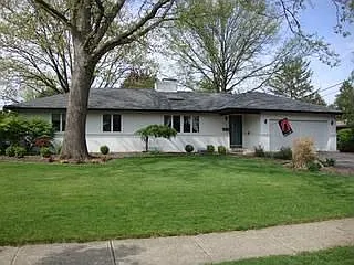 2274 Nayland Rd photo 1