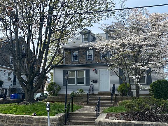 3rd image of 35 Brandon Rd #A