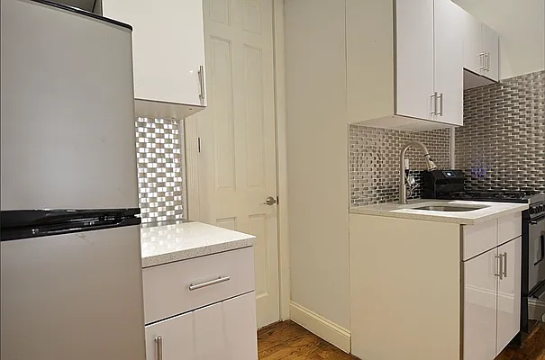 Rented by Compass | media 4